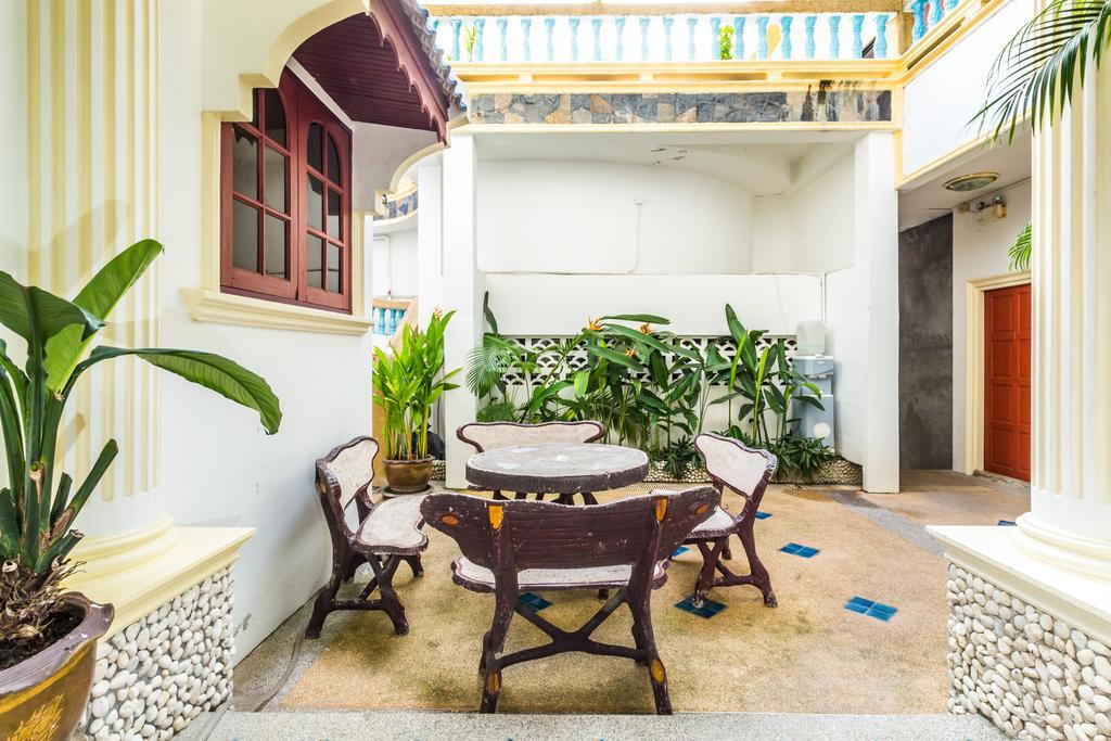Eriksson Guesthouse Patong Luaran gambar