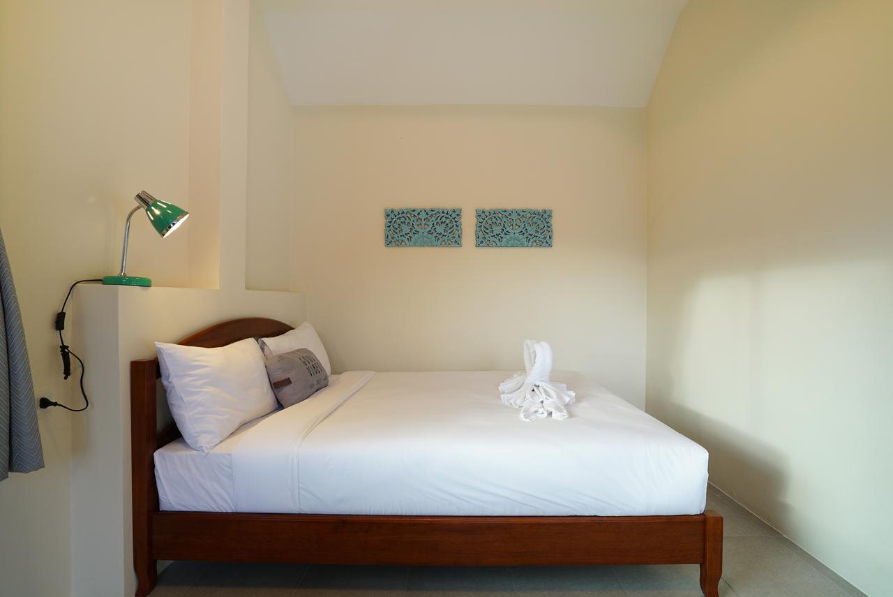 Eriksson Guesthouse Patong Bilik gambar