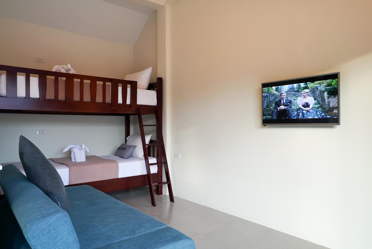 Eriksson Guesthouse Patong Bilik gambar