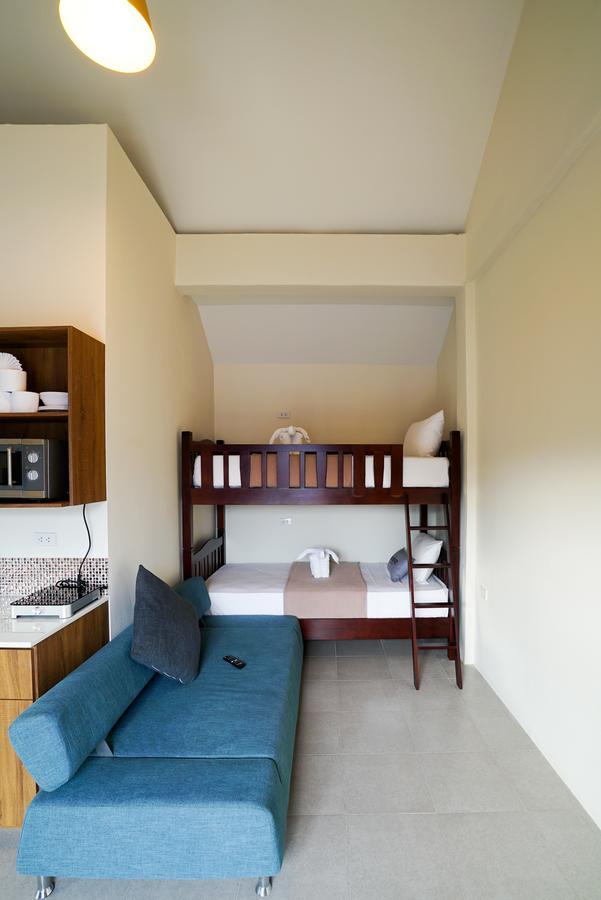 Eriksson Guesthouse Patong Bilik gambar